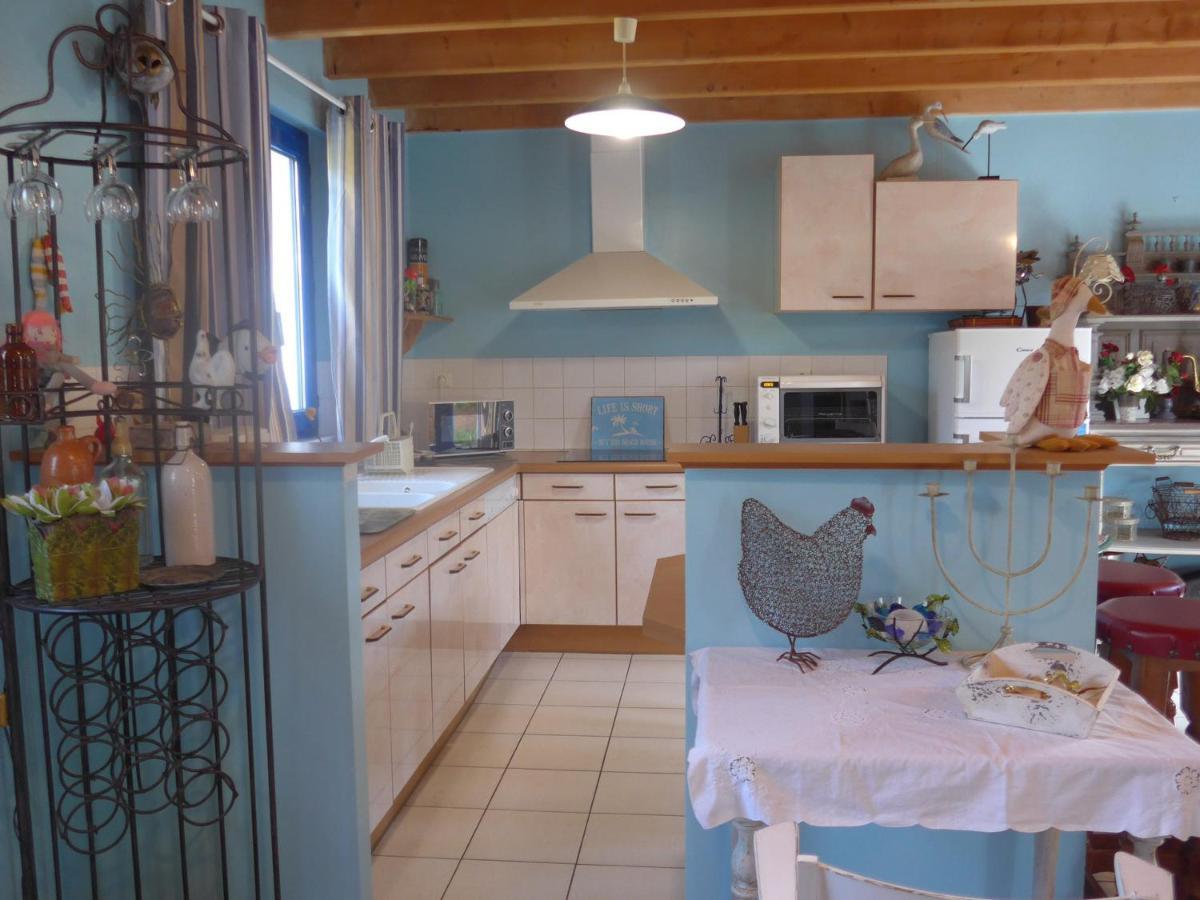 Maison Locmaria, 3 pièces, 4 personnes - FR-1-418-128 Extérieur photo