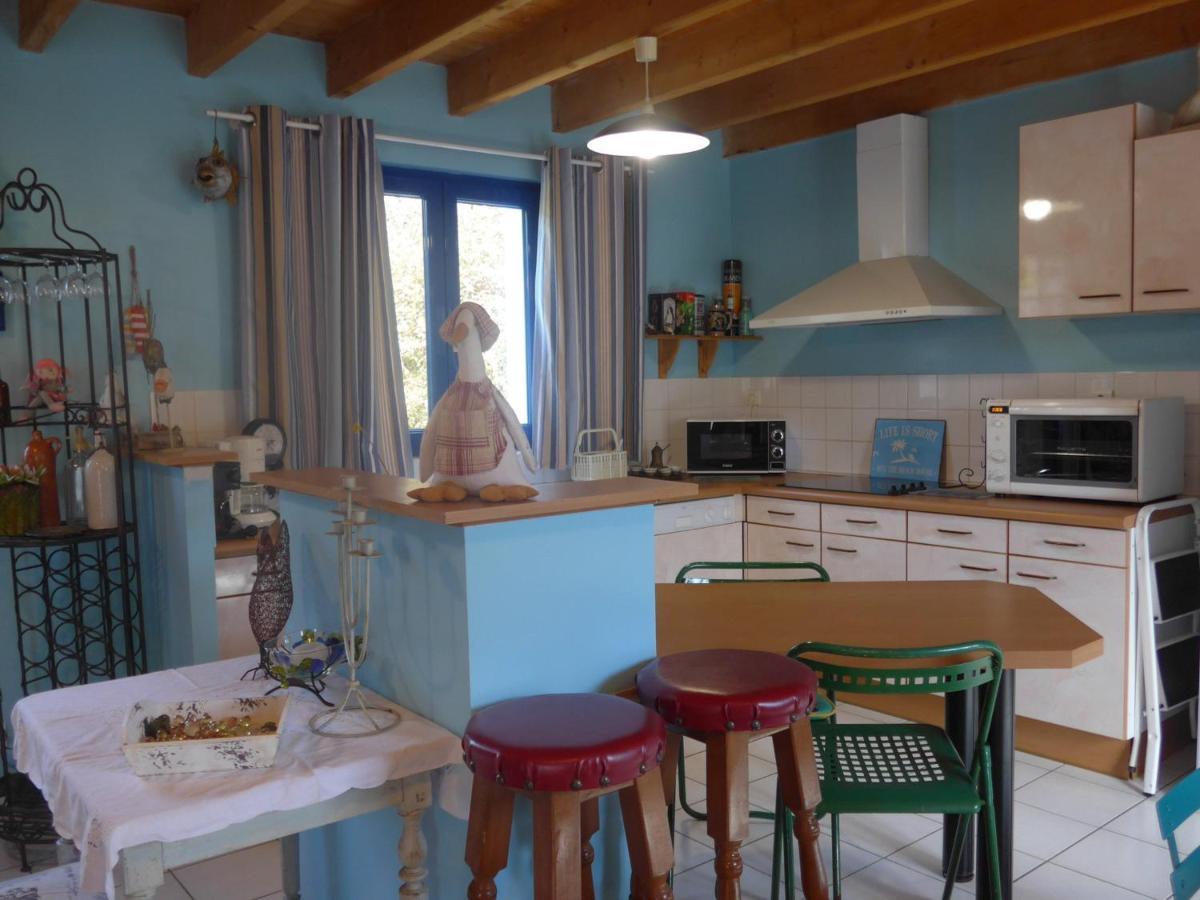 Maison Locmaria, 3 pièces, 4 personnes - FR-1-418-128 Extérieur photo